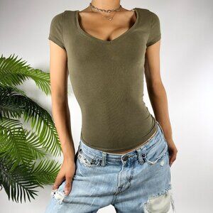 Vintage Y2K Green Indie Granola Girl Casual V Neck Short Sleeve Fitted Top / XS